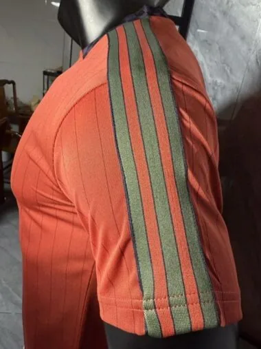 Bayern Munich 2025/26 Red retro Player version jersey (S-2XL)