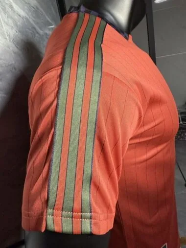 Bayern Munich 2025/26 Red retro Player version jersey (S-2XL)