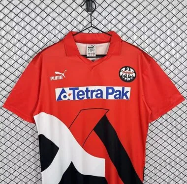 Retro Eintracht Frankfurt 1993/96 Home Jersey (S-XXL)