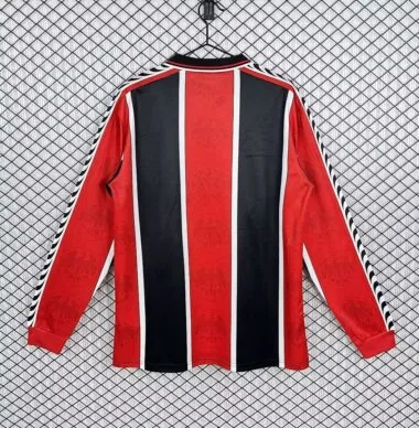 Retro Eintracht Frankfurt 1996/97 Home Long Sleeve Jersey (S-XXL)