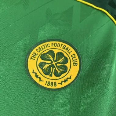 24-25 Celtic green retro long sleeve jersey