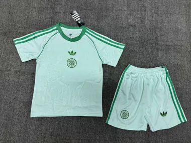 25-26 Celtic green special kid kit