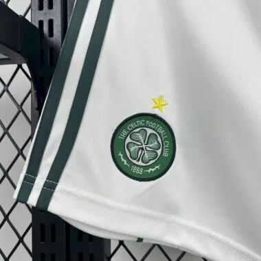 Shorts de match à domicile du Celtic 25-26