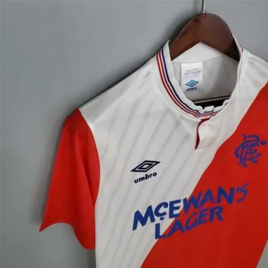 87-88 : Rangers à l'extérieur