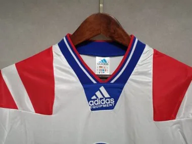 92-94 Rangers (à l'extérieur)