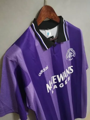 Maillot extérieur des Rangers de la saison 94-95