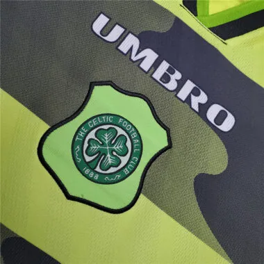 Maillot extérieur du Celtic 96-97