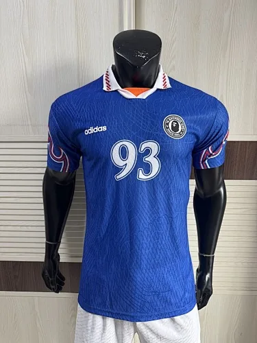 Japón: Camiseta Adidas x BAPE Flame, color azul, tallas S-2XL