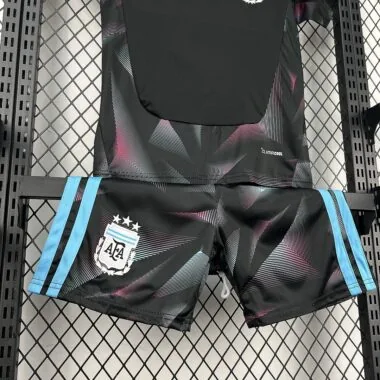 Kids Argentina 2026 World Cup Goalkeeper Kit (Size 16-28)