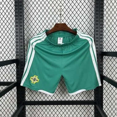 Calções de jogo em casa da seleção masculina da Irlanda do Norte para 2026
