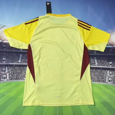25 26 Chivas Amarelo Guarda-redes