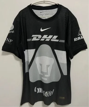 Maillot de gardien de but Pumas noir, version joueur, tailles 25-26
