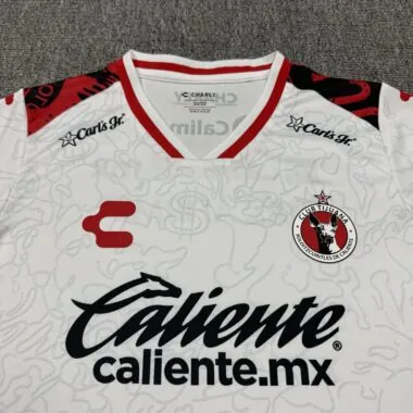 25-26 Tijuana uitwedstrijd-kindertenue