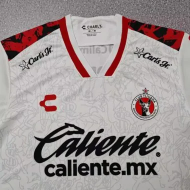 25-26 Tijuana away Jersey