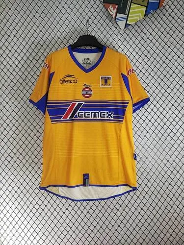 Camisa de jogo em casa retro dos Tigres da UANL, época 2006/07