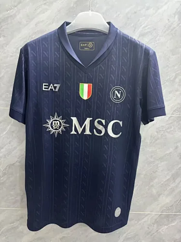 Camisa azul-marinho do Napoli para a Liga dos Campeões 2025/26