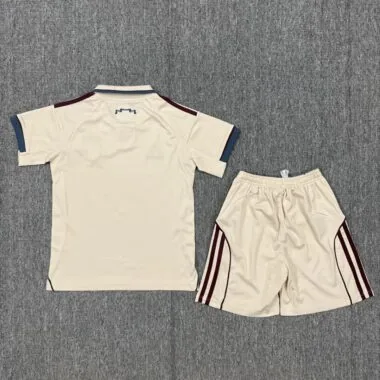 Equipamento infantil do Ajax para jogos fora de casa, 2.ª versão, 25-26