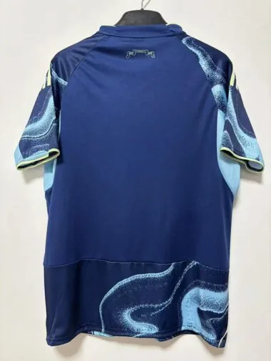 Camiseta de visitante del Ajax de la temporada 25-26