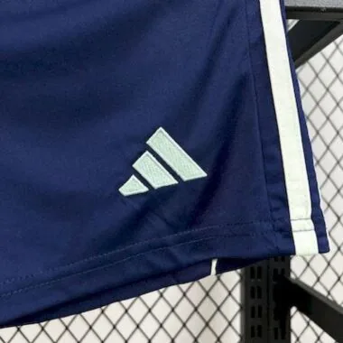 Equipamento infantil do Ajax para jogos fora de casa, 25-26