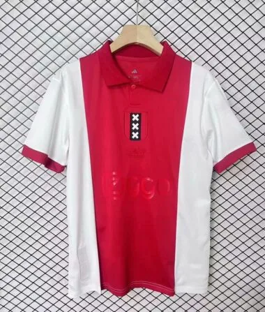 Camisa especial vermelha do Ajax 25-26