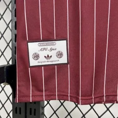 Camisa do Ajax, modelo retro, n.º 25-26