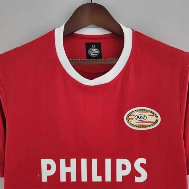 88-89 Eindhoven (em casa)