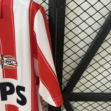 Camisa retro do PSV para jogos em casa da época 94-95