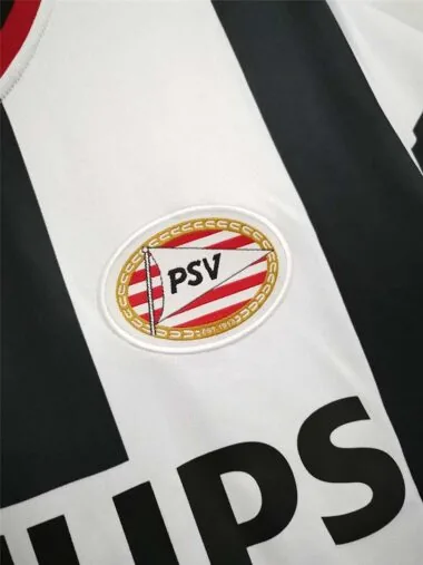 98-99 PSV, equipación de visitante, negra y blanca