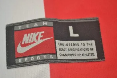 98-99 PSV home red/white