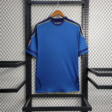 11-12 Galaxy away