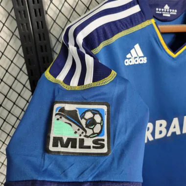 11-12 Galaxy away