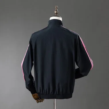 Casaco reversível rosa e preto do Inter Miami CF 2025-26