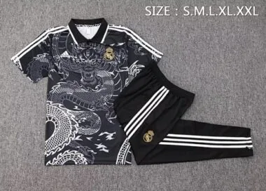 24-25 Completo polo "Real Madrid Black Dragon"