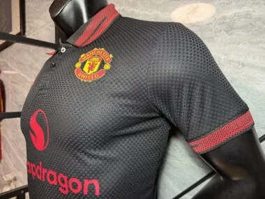 Manchester United 2025/26 Black Polo Player Version