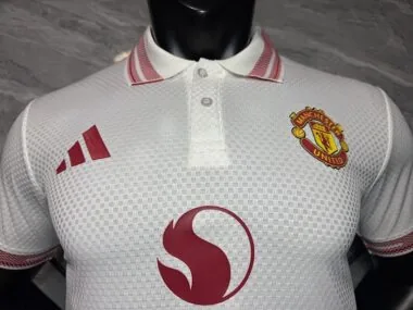 Manchester United 2025/26 White Polo Player Version