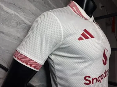 Manchester United 2025/26 White Polo Player Version