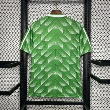 Camiseta retro de Alemania de 1990 para partidos fuera de casa