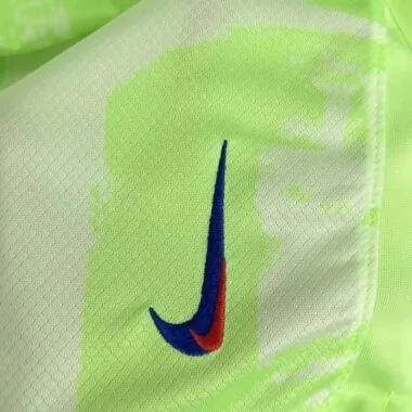 Short extérieur n° 3 du FC Barcelone (saison 2024-2025)