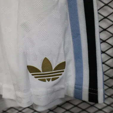 25-26 Argentijnse korte broek in witte spelersuitvoering