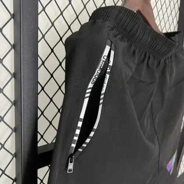 Adiddas black shorts