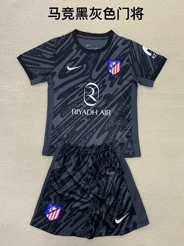 24-25 Atletico Madrid black goalkeeper adult and kid kit