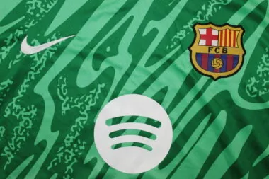 24-25 Barcelona Green Goalkeeper jersey