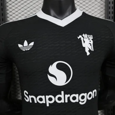 Camisa preta do Manchester United para guarda-redes, versão jogador, 24-25