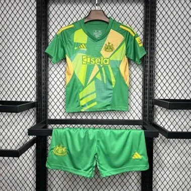 24-25 Newcastle green goalkeeper kid kit