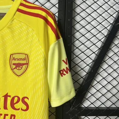 Camisa amarela de guarda-redes do Arsenal n.º 25-26