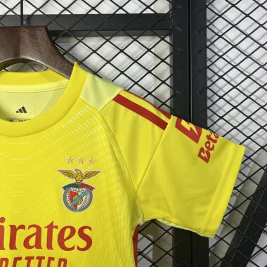 25-26 Benfica yellow goalkeeper kid kit