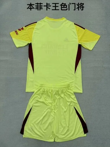 25-26 Benfica yellow goalkeeper kid kit
