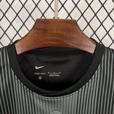 Camisa de guarda-redes preta dos Corinthians 25-26