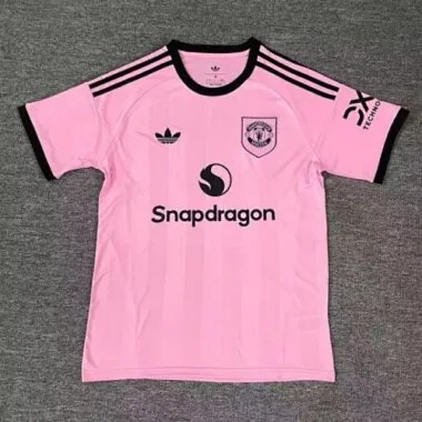 25-26 Manchester United Pink Goalkeeper Jersey