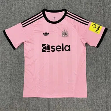 Maglia da portiere rosa del Newcastle United, numero 25-26